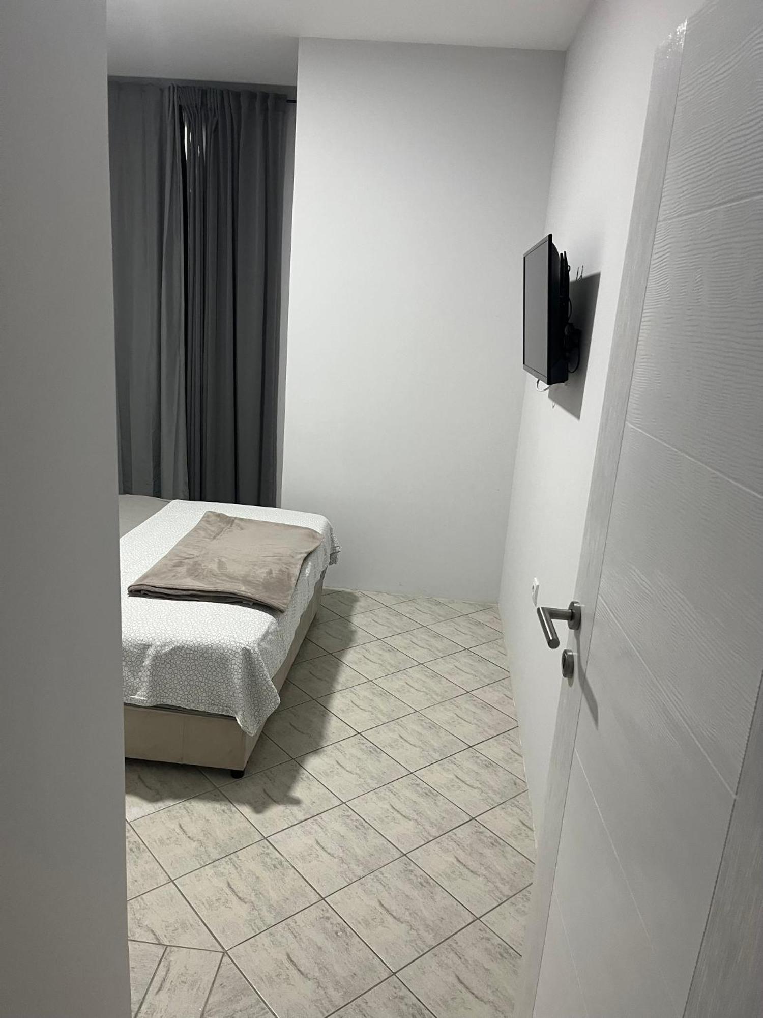 Magic M Apartment Mali Mokri Lug Экстерьер фото